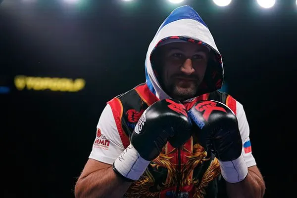 Sergey Kovalev previo a la pelea contra Canelo Álvarez