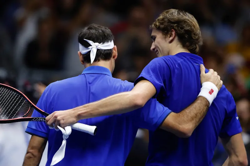EFE Federer con Zverev en Chile