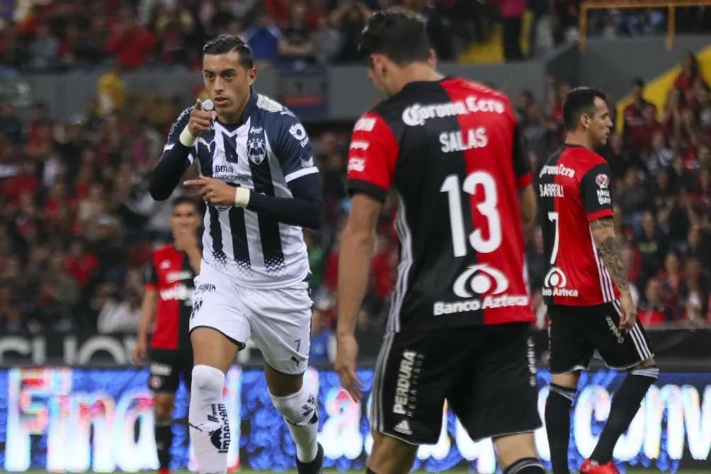 Rogelio Funes Mori festeja ante el Atlas