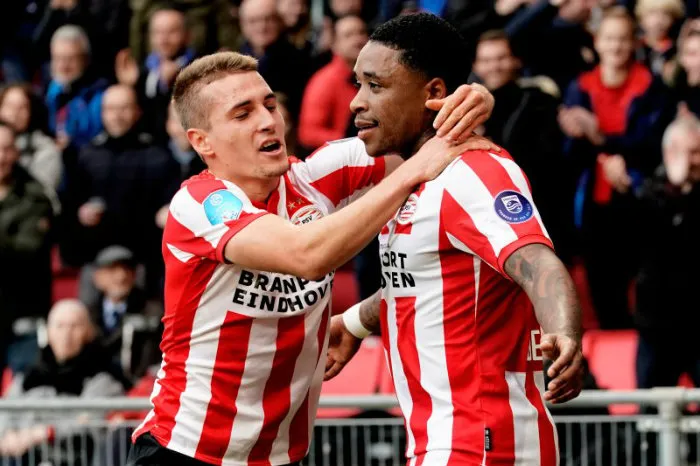 TWITTER @PSV Bergwijn, durante el partido