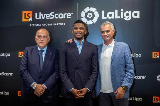 EFE Javier Tebas, Samuel Eto'o y José Mourinho