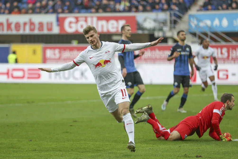 AP Timo Werner celebrando su anotación ante Padeburn