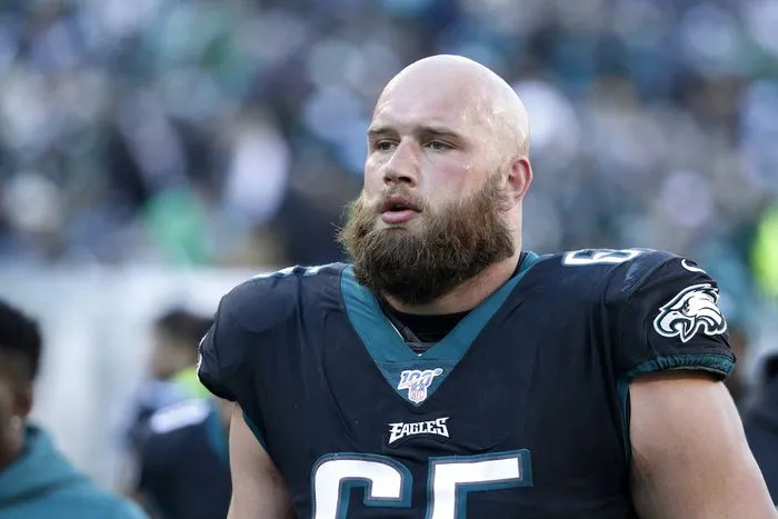Lane Johnson previo al arranque de un juego
