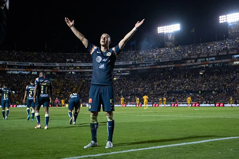 Guido Rodríguez festeja su gol contra Tigres