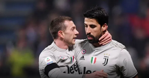 AP Sami Khedira en acción con la Juventus