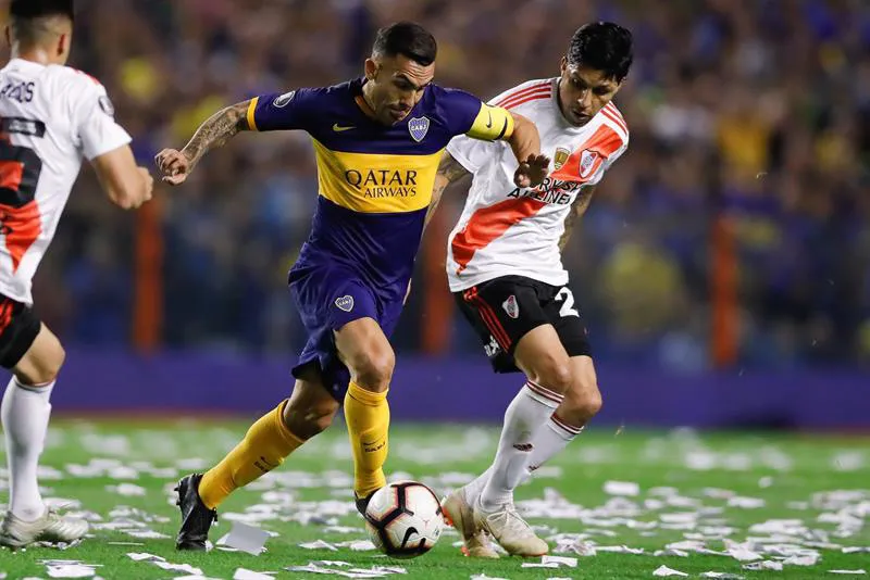 EFE El Apache durante un Clásico de Argentina