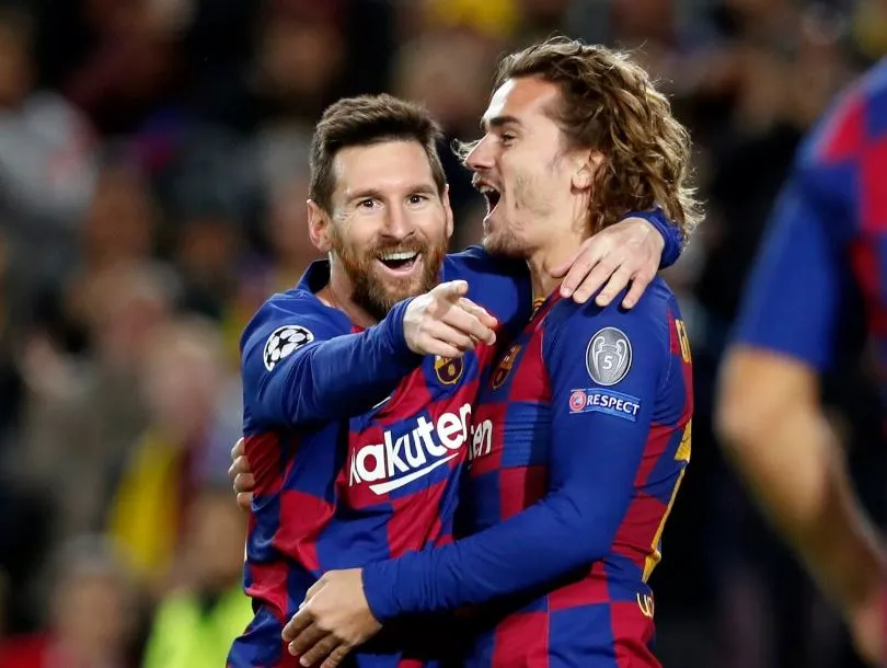 FACEBOOK FC BARCELONA Messi festeja con Griezmann un gol