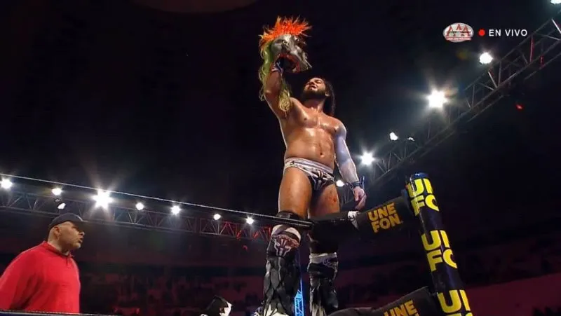 Rush tras derrotar a Psycho Clown