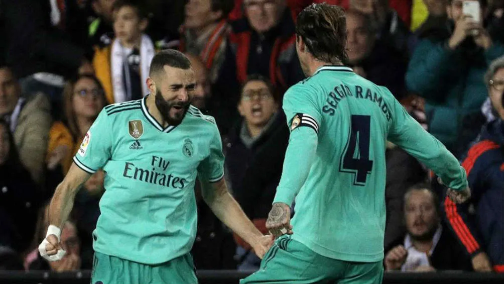 EFE Benzema y Ramos celebrando el empate ante Valencia