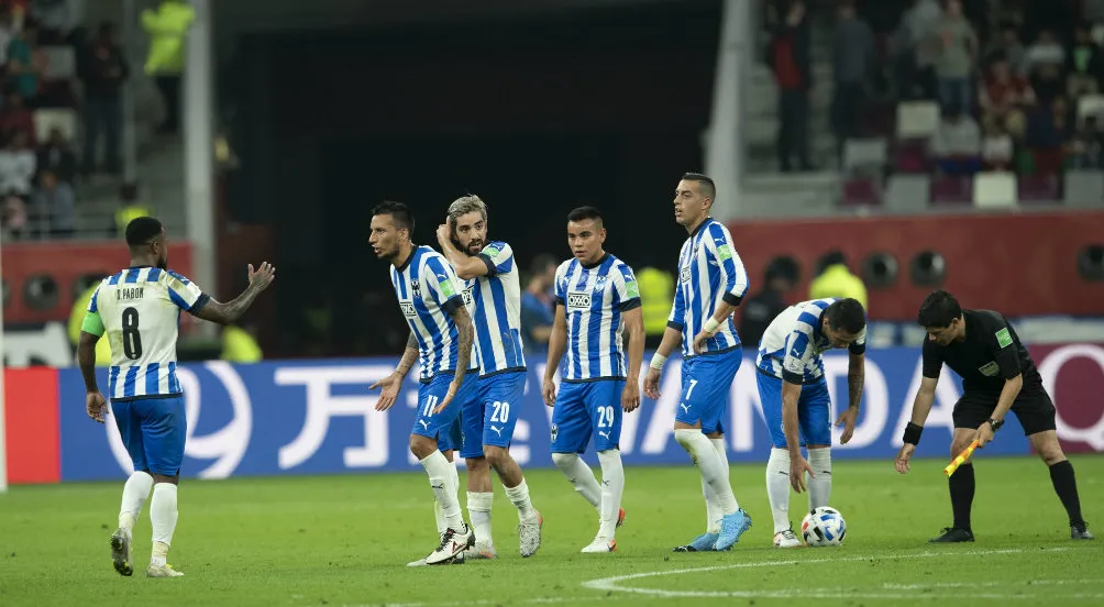 MEXSPORT Jugadores de La Pandilla festejan tras anotación