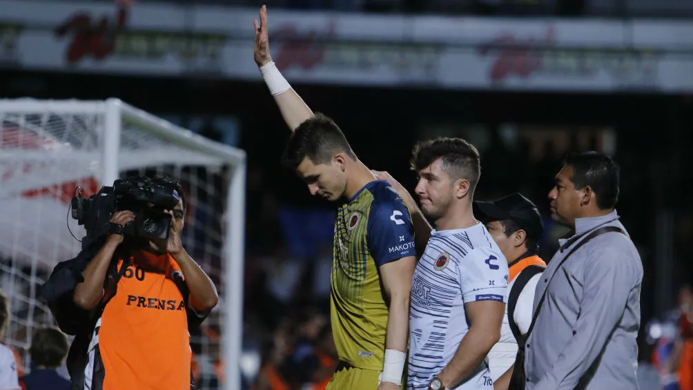 Jurado se despide de la afición del puerto