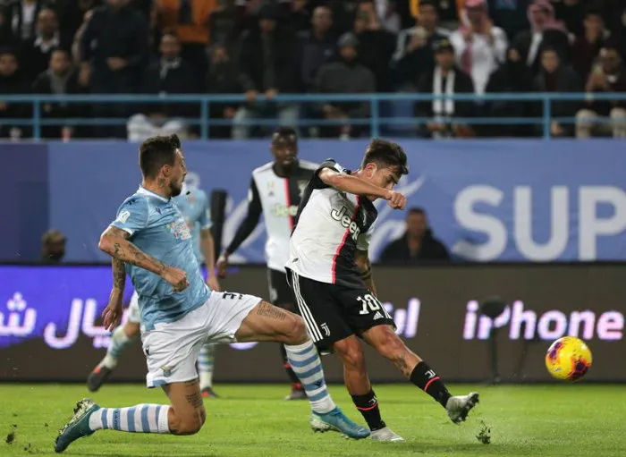 EFE Dybala, durante el partido contra Lazio