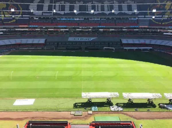 RÉCORD Cancha del Estadio Azteca a tres días de la Final de Vuelta