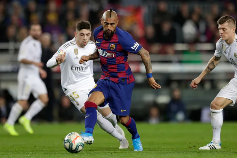 AP Vidal disputa el Clásico de España en el Camp Nou