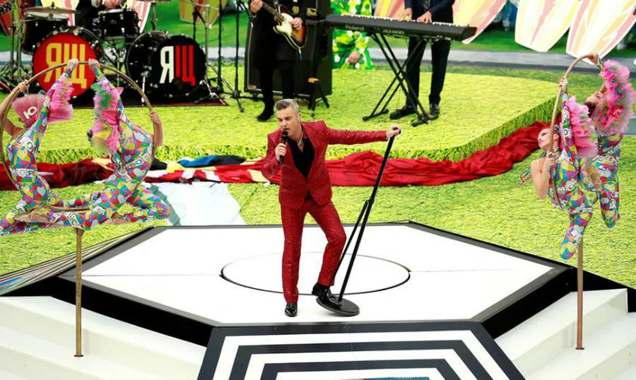 EFE El cantante inglés en la inauguración de Rusia 2018