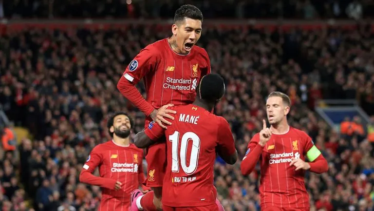 AP Liverpool festeja el primer gol de Mané contra Salzburg