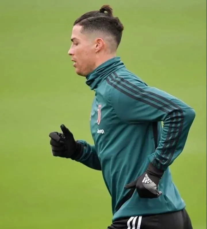 Cristiano Ronaldo en entrenamiento con Juventus
