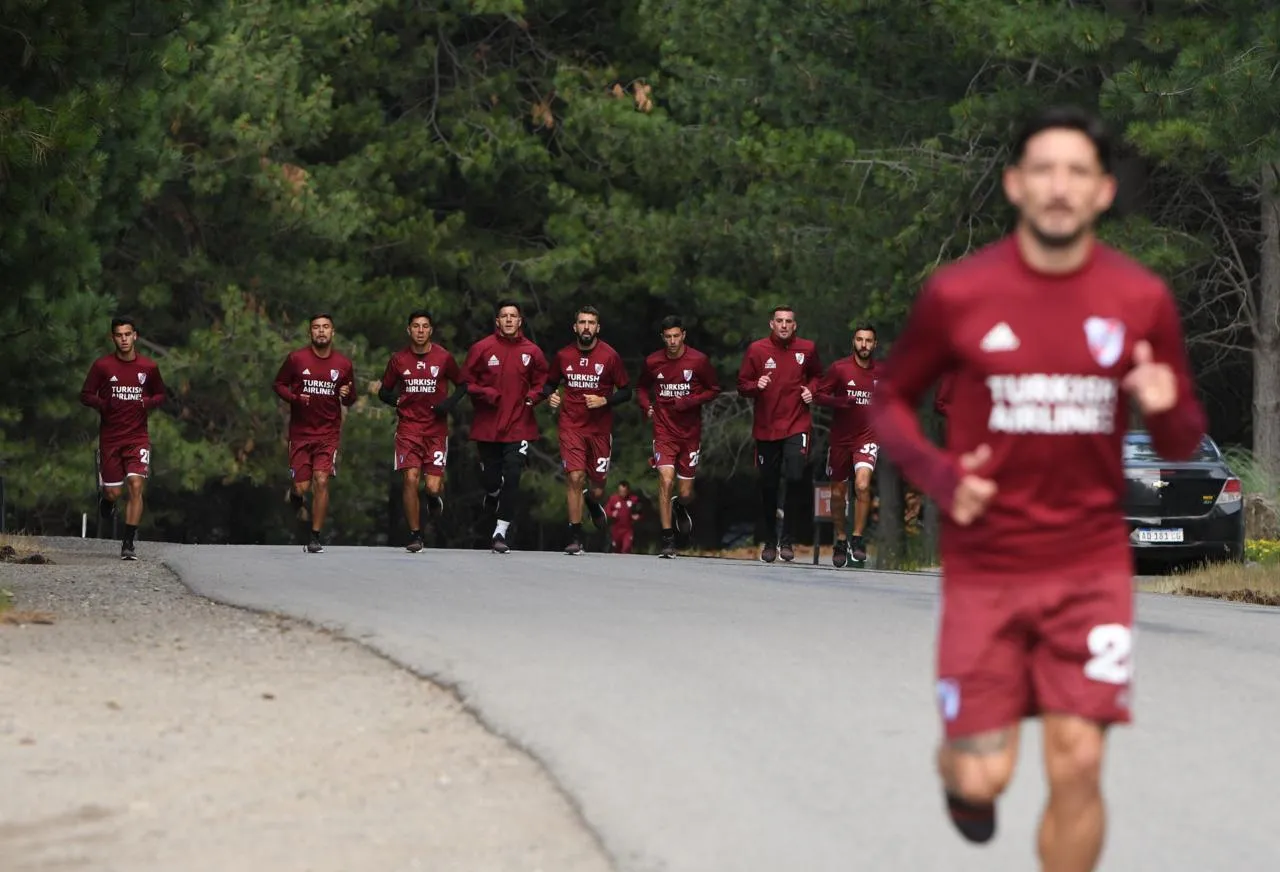 TWITTER @RiverPlate La pretemporada de River Plate en San Martín de los Andes