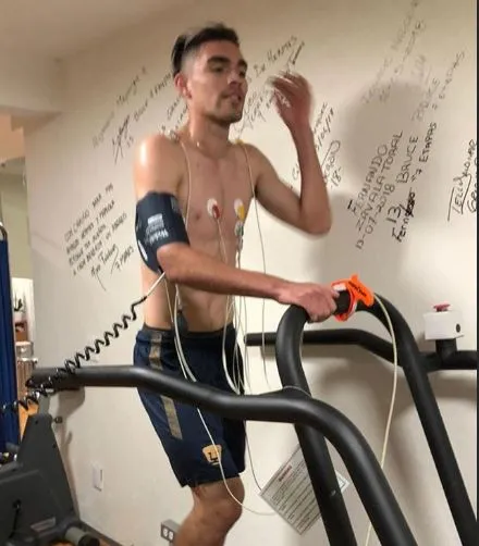 INSTAGRAM @JOHAN_PIPE Vásquez, en pruebas médicas