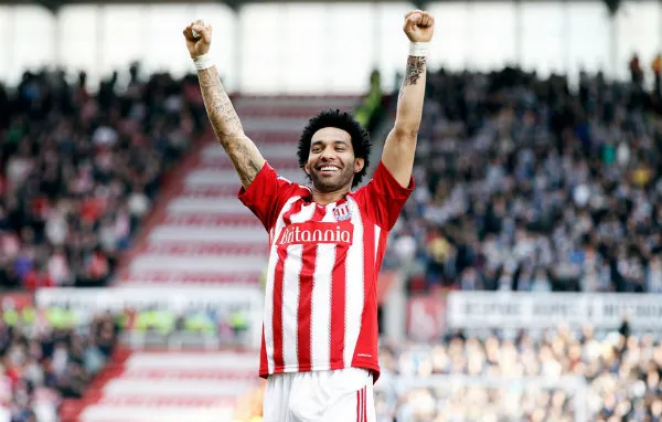 ESPECIAL Jermaine Pennant celebrando una anotación con Stoke City