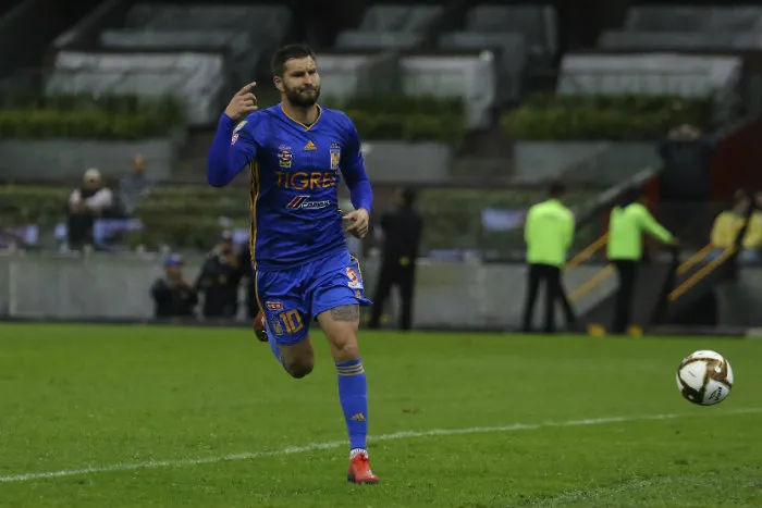 IMAGO7 Gignac, en festejó con Tigres