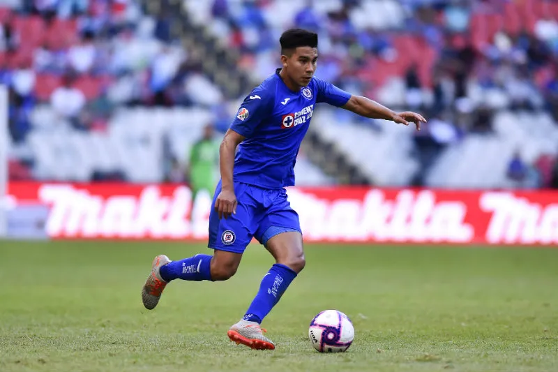IMAGO7 Pol Fernández en partido con Cruz Azul