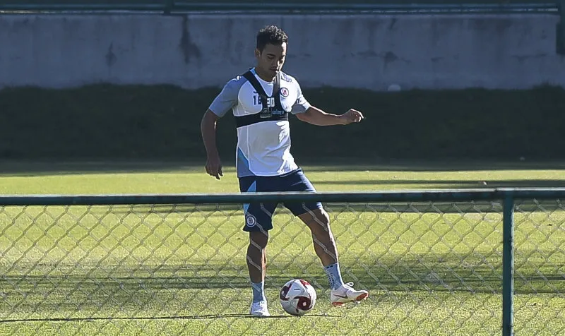 IMAGO7 Adrián Aldrete en práctica con La Máquina