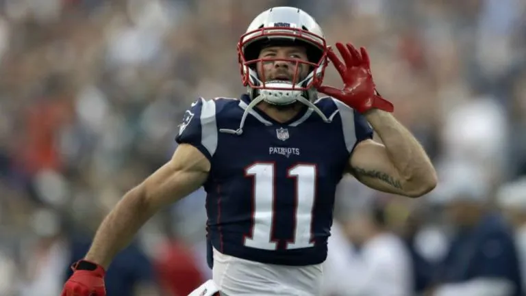 AP Julian Edelman durante un juego de los Patriots