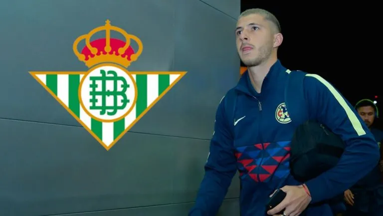 IMAGO7 El mediocampista argentino antes de un juego de las Águilas