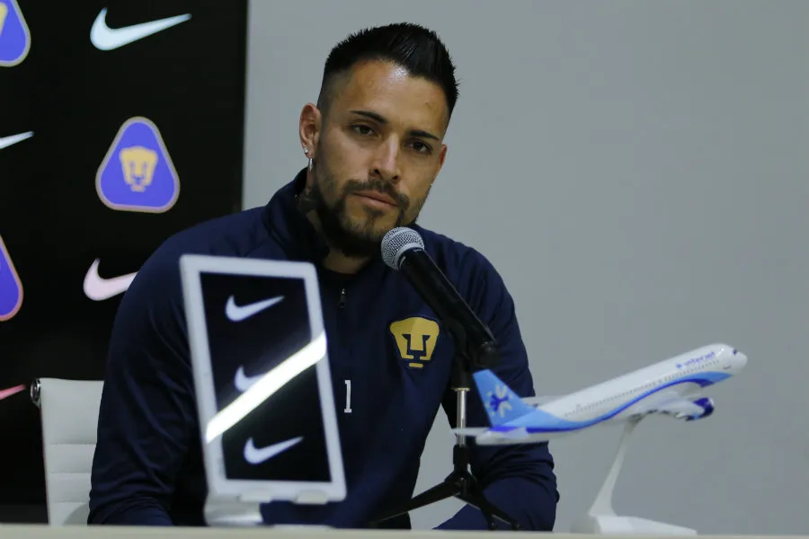El arquero de Pumas, en conferencia de prensa