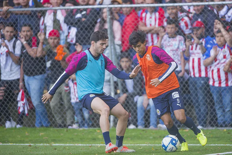 Antonio Briseño enfrenta a JJ Macías