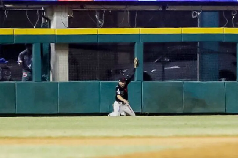 El jardinero de los Venados se quedó con la pelota