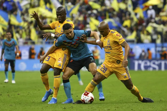 IMAGO7 Tigres, en el partido ante América