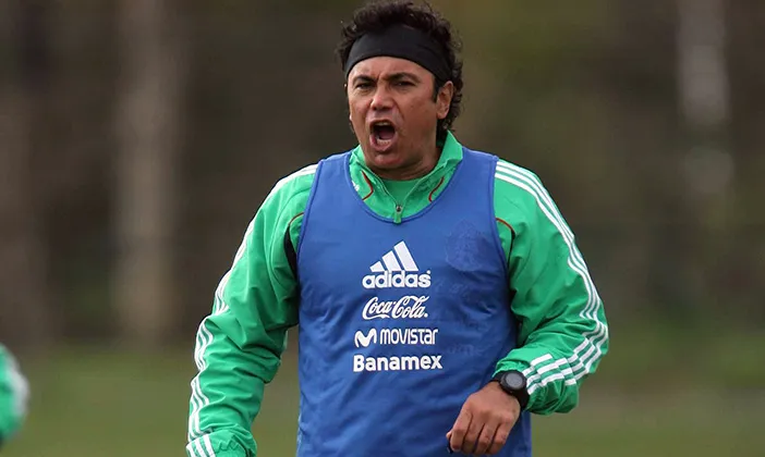 MEXSPORT Hugol, en un entrenamiento con la Selección Mexicana en 2007