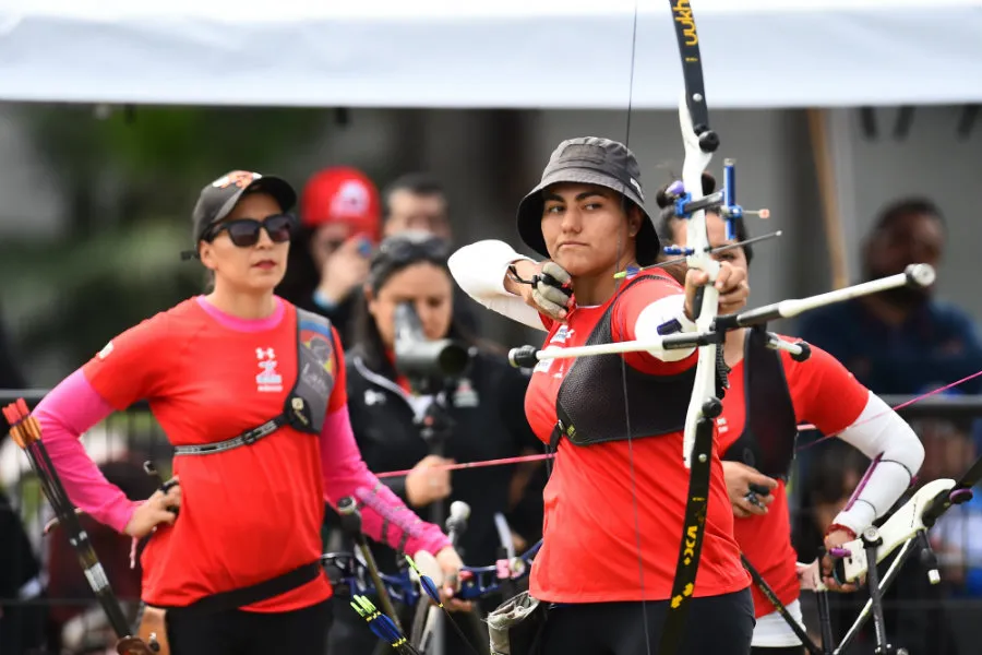 Román y Valencia en Gran Prix Mexicano en Nuevo León