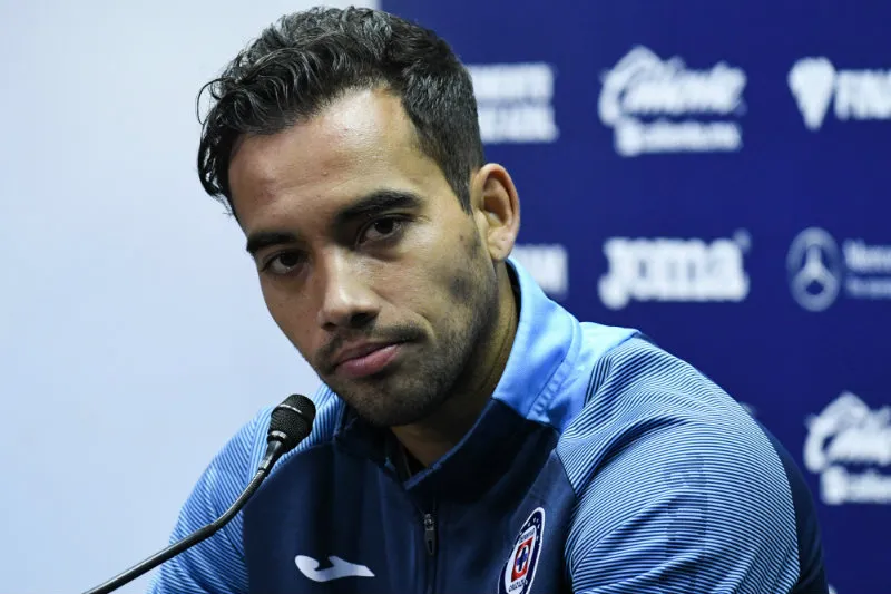 Adrián Aldrete en conferencia de prensa