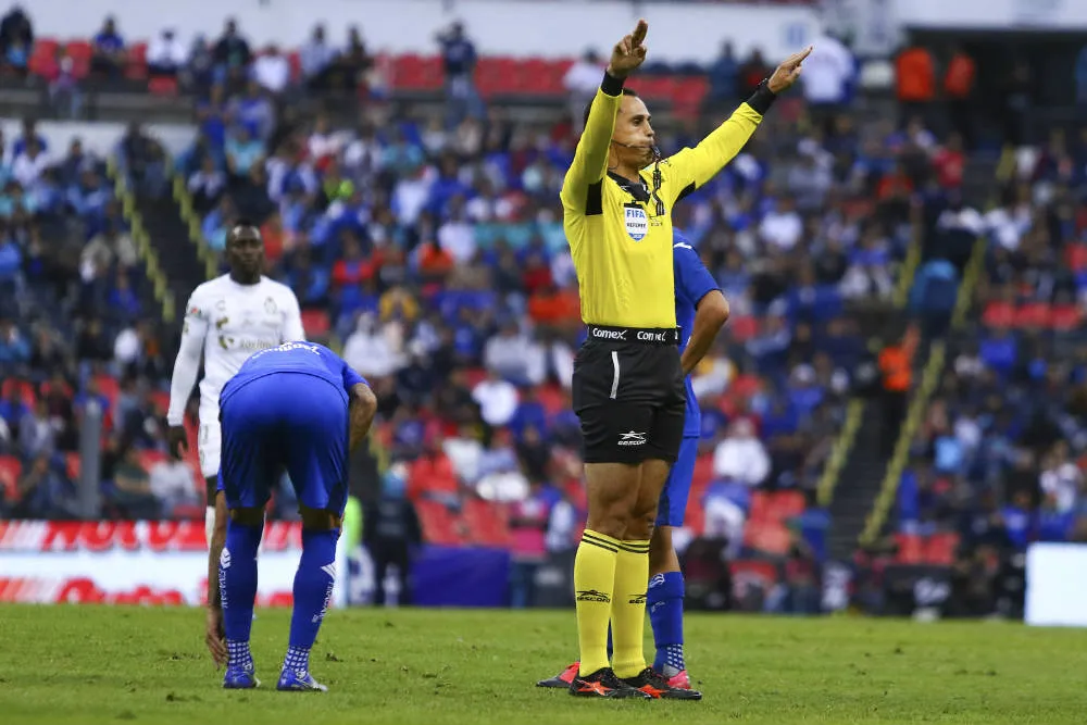 El silbante anula la anotación de los Guerreros