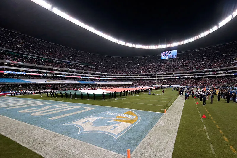 El Estadio Azteca, previo al partido de la NFL en el Azteca