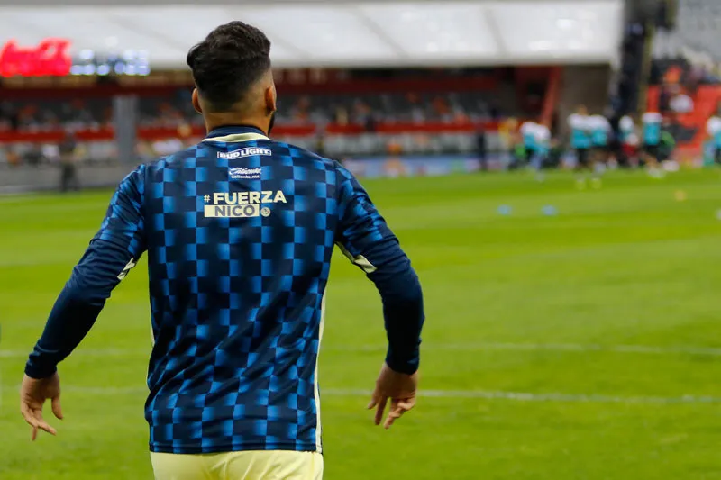 IMAGO7 Mensaje de apoyo de América a Nico Castillo