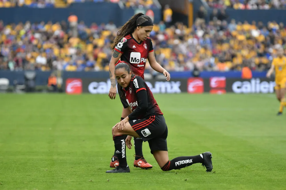 Jugadoras de Atlas se lamentan tras anotación