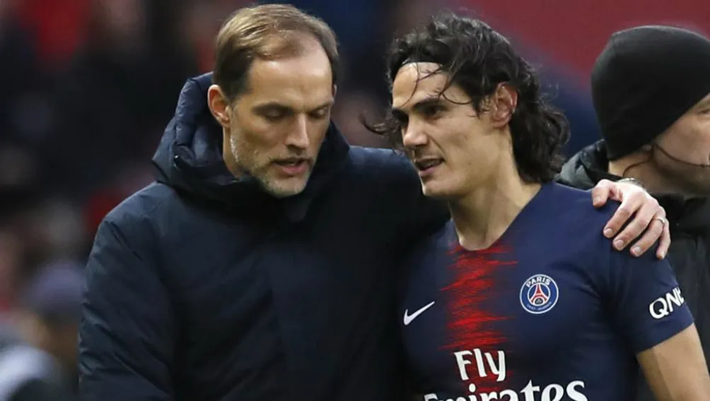 Tuchel habla con Cavani tras un partido del PSG