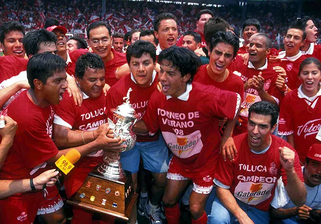 Jugadores del Toluca de 1998, que rompieron la sequía choricera