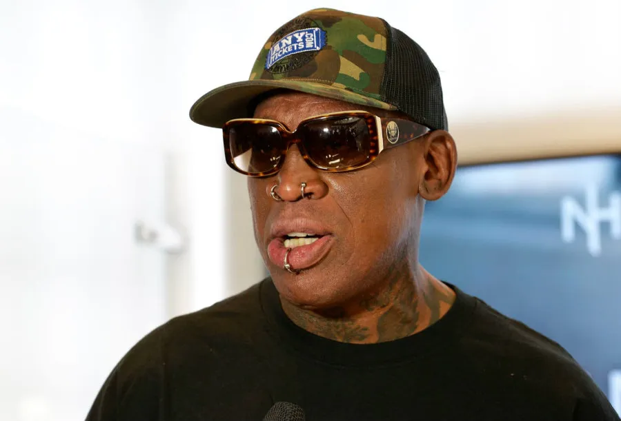 Rodman previo a una entrevista