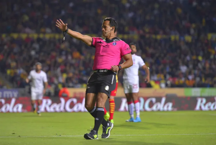 Jorge Isaac Rojas, durante un partido