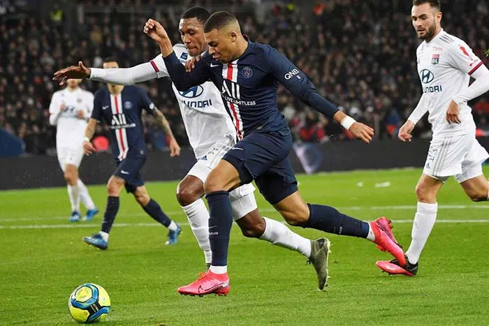 EFE Mbappé, en un partido del PSG