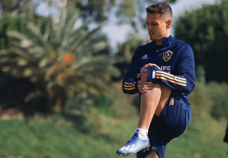 FACEBOOK LA GALAXY Chicharito, en un entrenamiento