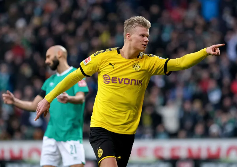 Haaland en festejo de gol