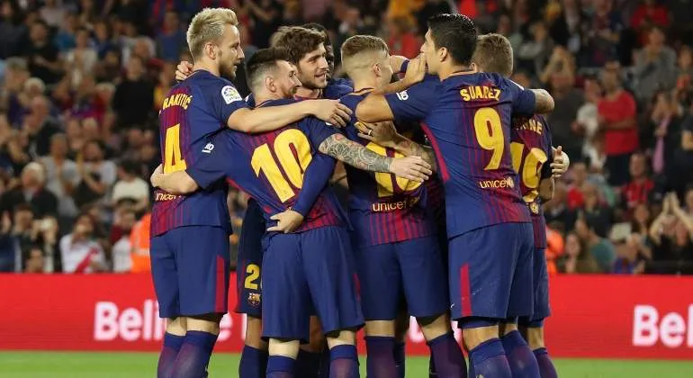 Barcelona en partido en el Nou Camp