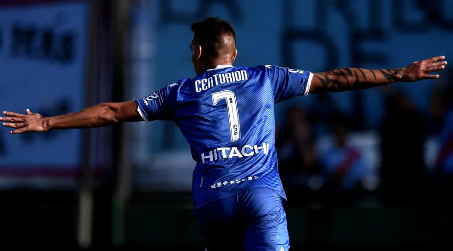 Centurión celebra su anotación