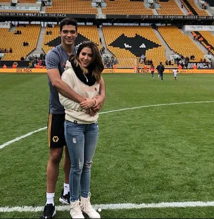 Jiménez y Basoo posan para la fotografía